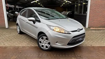 Grijs Gebruikt 2010 Ford Fiesta Limited Hatchback | € 4.950 (Eerlijke prijs)
