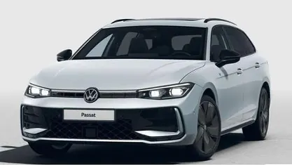 Occasion 2025 VW Passat R-line Edition Stationwagen | € 49.950 (Super prijs)