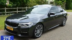 Grijs Gebruikt 2018 BMW 520 M Sport Sedan | € 20.850 (Eerlijke prijs)
