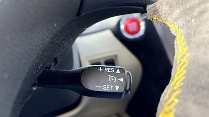 Zwart Gebruikt 2006 Lexus IS250 Sedan | € 7.990 (Eerlijke prijs)