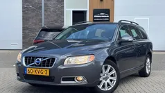 Grijs Gebruikt 2010 Volvo V70 Momentum Stationwagen | € 4.450 (Goede deal)