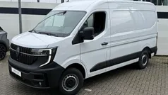 Gebruikt 2024 Renault Master Van | € 36.548 (Eerlijke prijs)
