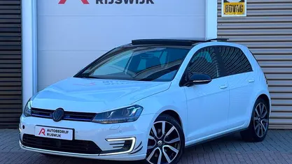 Occasion VW Golf VII GTE 150 PK (110 kW) 2015 Wit Hatchback