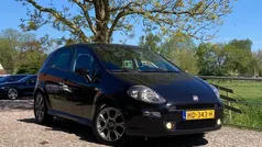 Zwart Gebruikt 2015 Fiat Punto Evo Lounge Hatchback | € 3.450 (Goede deal)