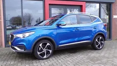 Blauw Gebruikt 2020 MG ZS Luxury Sedan | € 15.950 (Eerlijke prijs)