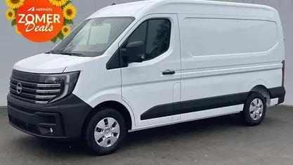 Wit Nieuw 2025 Nissan Interstar Van | € 43.985 (Eerlijke prijs)