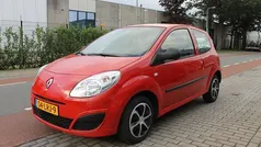 Rood Gebruikt 2008 Renault Twingo Hatchback | € 2.999 (Eerlijke prijs)
