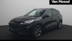 Zwart Gebruikt 2021 Ford Kuga ST-Line SUV | € 25.745 (Eerlijke prijs)