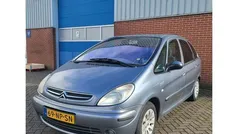 Gebruikt 2004 Citroën Xsara Picasso Exclusive MPV | € 799 (Goede deal)