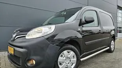 Zwart Gebruikt 2020 Renault Kangoo MPV | € 7.745 (Eerlijke prijs)
