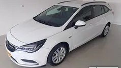 Wit Gebruikt 2018 Opel Astra Stationwagen | € 11.330 (Eerlijke prijs)