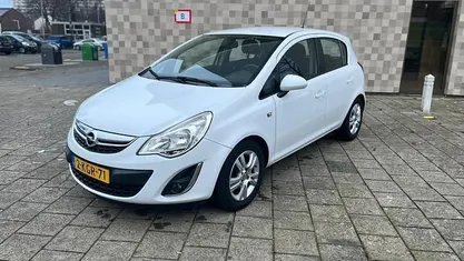 Occasion 2013 Opel Corsa Design Edition Stationwagen | € 2.999 (Eerlijke prijs)