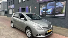 Grijs Gebruikt 2012 Toyota Verso Business Edition MPV | € 10.950 (Eerlijke prijs)