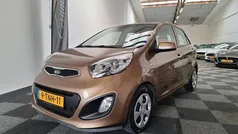 Bruin Gebruikt 2014 Kia Picanto 2 Hatchback | € 7.750 (Eerlijke prijs)