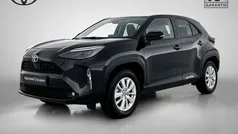 Zwart Gebruikt 2024 Toyota Yaris Cross Active SUV | € 28.945 (Eerlijke prijs)
