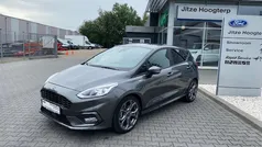 Grijs, metallic lak Gebruikt 2021 Ford Fiesta ST-Line Hatchback | € 16.395 (Eerlijke prijs)