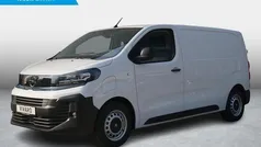 Gebruikt 2025 Opel Vivaro-e Combi Van | € 36.273 (Eerlijke prijs)
