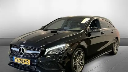 Zwart (metallic) Gebruikt 2016 Mercedes CLA200 Shooting Brake Business Stationwagen | € 15.940 (Eerlijke prijs)