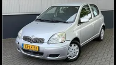Grijs Gebruikt 2003 Toyota Yaris Sol Hatchback | € 2.250 (Eerlijke prijs)