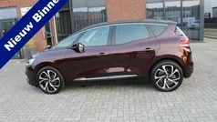 Rood Gebruikt 2021 Renault Scénic IV Black Edition MPV | € 20.950 (Eerlijke prijs)