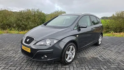 Occasion Seat Altea XL Style 161 PK (118 kW) 2011 Grijs MPV