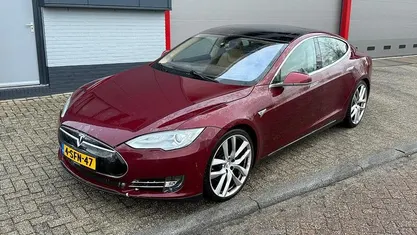 Occasion 2013 Tesla Model S Hatchback | € 9.499 (Eerlijke prijs)