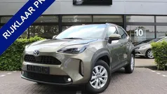 Groen Gebruikt 2024 Toyota Yaris Cross Plus SUV | € 29.950 (Eerlijke prijs)