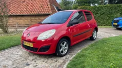 Rood Gebruikt 2008 Renault Twingo Authentique Hatchback | € 1.850 (Super prijs)