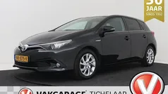 Gebruikt 2017 Toyota Auris Trend Hatchback | € 14.699 (Eerlijke prijs)