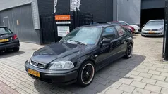 Zwart, metallic lak Gebruikt 1998 Honda Civic Sport Hatchback | € 999 (Super prijs)