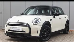 Wit Gebruikt 2022 Mini Cooper Comfort Hatchback | € 24.950 (Eerlijke prijs)