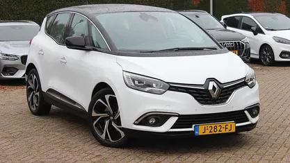Occasion 2017 Renault Scénic IV Intens MPV | € 9.850 (Goede deal)
