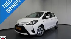 Wit Gebruikt 2020 Toyota Yaris Active Hatchback | € 15.745 (Eerlijke prijs)