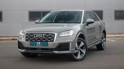 Grijs (metallic) Occasion 2020 Audi Q2 S-Line SUV | € 26.750 (Eerlijke prijs)