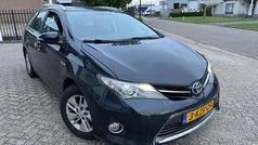 Grijs Gebruikt 2013 Toyota Auris Touring Sports Stationwagen | € 8.499 (Eerlijke prijs)