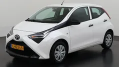 Wit Gebruikt 2021 Toyota Aygo Hatchback | € 11.395 (Eerlijke prijs)