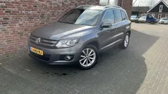 Grijs Gebruikt 2015 VW Tiguan Comfortline SUV | € 13.750 (Eerlijke prijs)