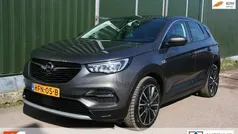 Grijs Gebruikt 2020 Opel Grandland X Innovation SUV | € 21.950 (Goede deal)