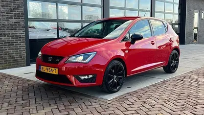 Occasion 2016 Seat Ibiza CONNECT Hatchback | € 8.975 (Eerlijke prijs)