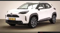 Gebruikt 2023 Toyota Yaris Cross SUV | € 28.295 (Eerlijke prijs)