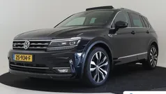 Zwart Gebruikt 2019 VW Tiguan Highline SUV | € 29.395 (Eerlijke prijs)