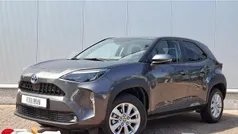 Grijs Gebruikt 2024 Toyota Yaris Cross Edition SUV | € 29.249 (Eerlijke prijs)