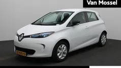 Ijswit 369 Gebruikt 2019 Renault Zoe Life Hatchback | € 9.940 (Eerlijke prijs)