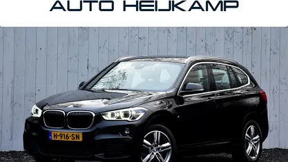 Zwart Gebruikt 2019 BMW X1 Executive SUV | € 25.950 (Eerlijke prijs)
