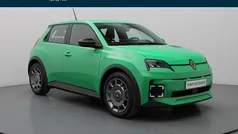 Groen Nieuw 2025 Renault R5 Evolution Hatchback | € 24.490 (Goede deal)