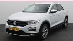 Gebruikt 2020 VW T-Roc Business SUV | € 20.945 (Eerlijke prijs)