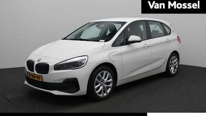 Wit Gebruikt 2020 BMW 225 Active Tourer Executive MPV | € 19.900 (Goede deal)