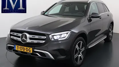 Grijs Gebruikt 2020 Mercedes GLC300e Business SUV | € 35.877 (Eerlijke prijs)