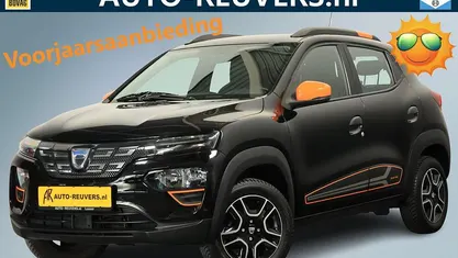 Occasion Dacia Spring Comfort Plus 33 kW (45 PK) 2022 Zwart Hatchback