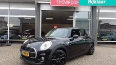 Gebruikt 2016 Mini ONE Business Hatchback | € 11.990 (Eerlijke prijs)
